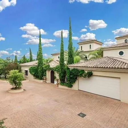 Espaciosa En Sotogrande La Alcaidesa