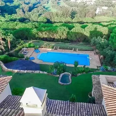Villa Espaciosa En Sotogrande *